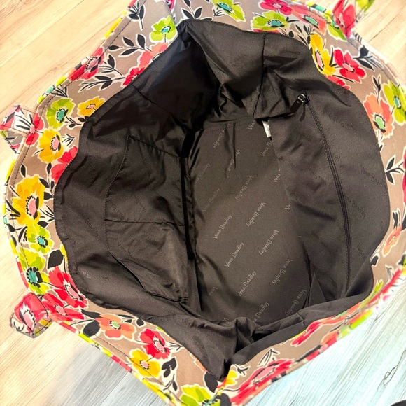 Vera Bradley-Retired-Grand Tote 2.0-Dune Flowers-Large Travel Bag-NWT - Picture 7 of 15
